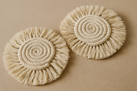 🧵  Boho Nest – Makramee-Untersetzer im Boho-Stil